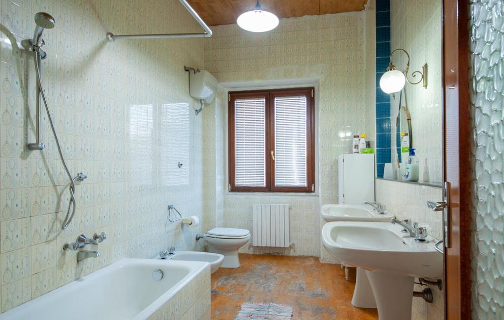 Tempio Pausania Solar Private Apartment 30 Minutes From The Sea - Appartamento Solare A 30 Minuti Dal Mare Luaran gambar
