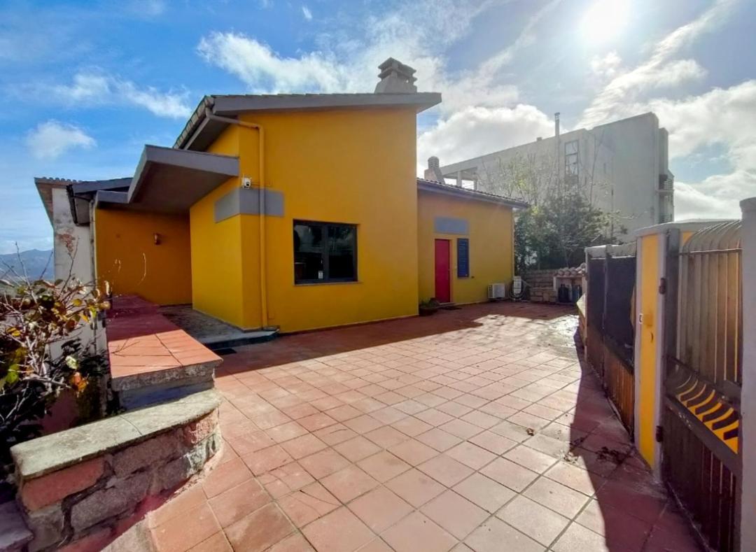 Tempio Pausania Solar Private Apartment 30 Minutes From The Sea - Appartamento Solare A 30 Minuti Dal Mare Luaran gambar